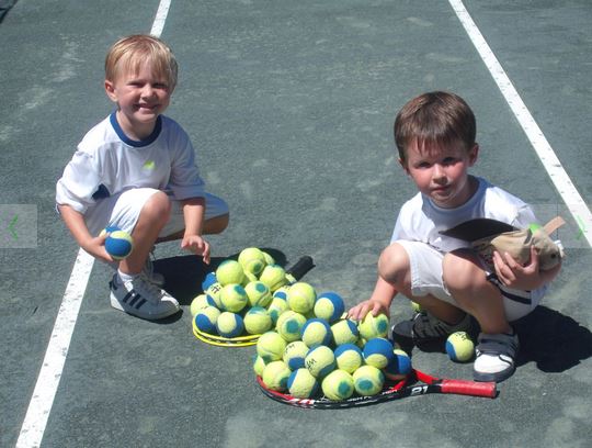 family rec kids tennis